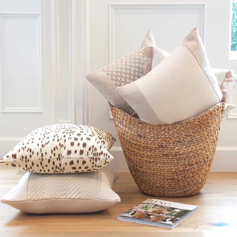 Les Touches Tan Pillow Cover Lifestyle 3