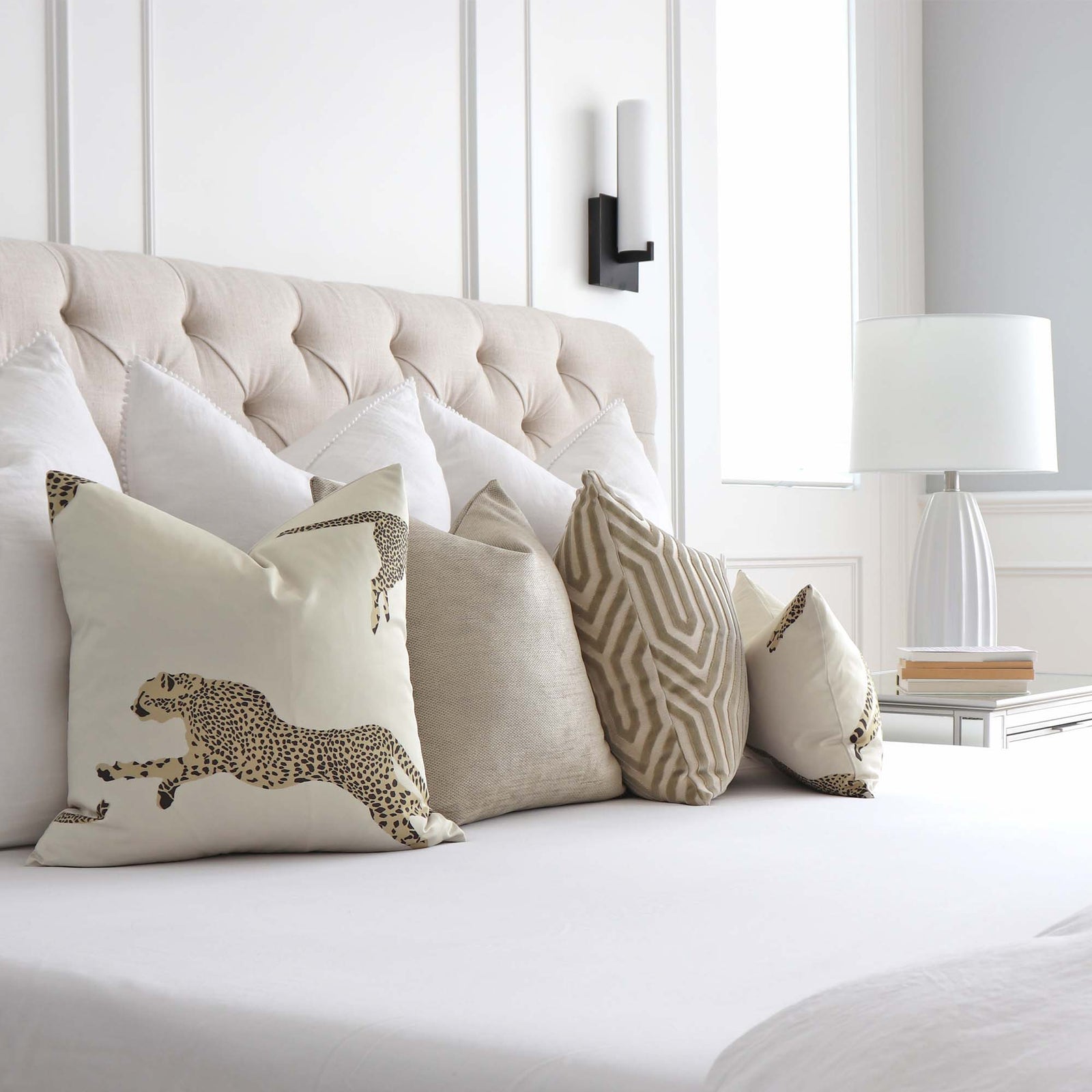 Best Selling Chloe and Olive Designer Luxury Throw Pillow Covers