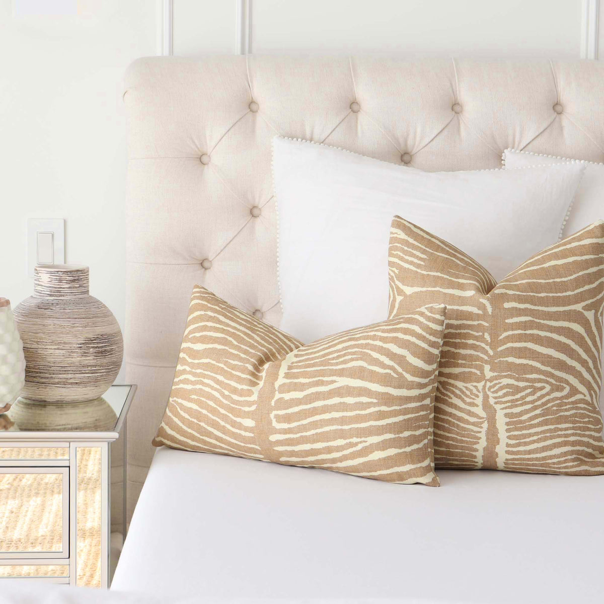 Le Zebre Beige Pillow Cover