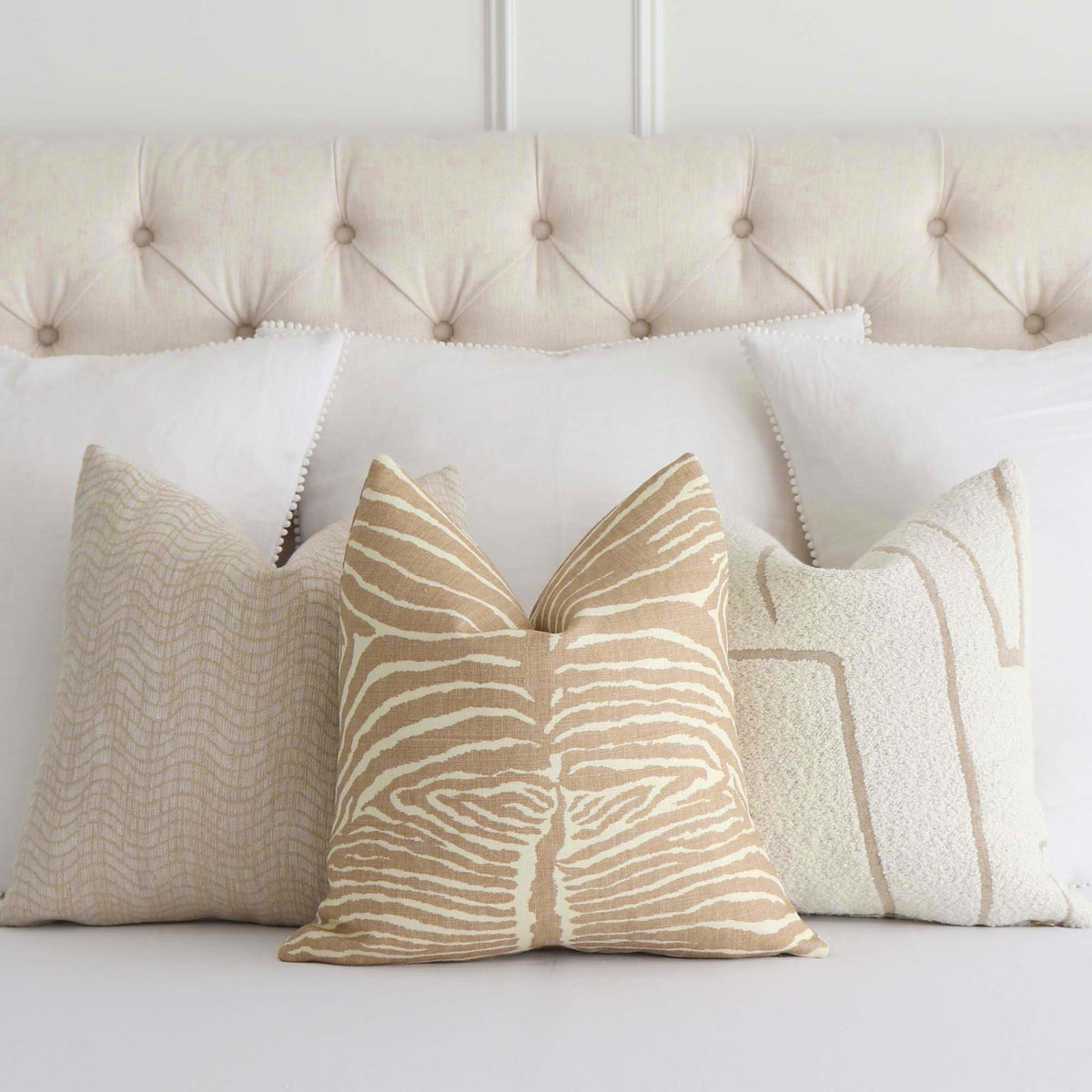 Le Zebre Beige Pillow Cover