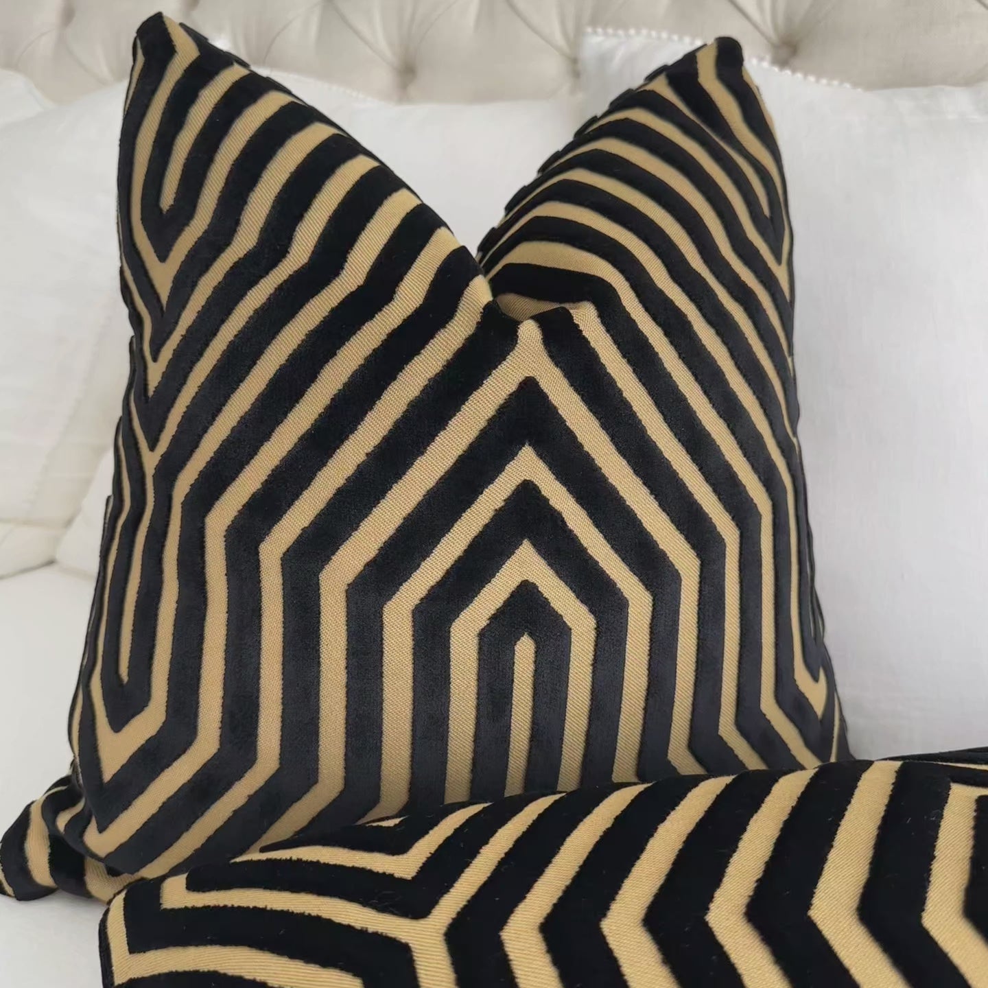 Schumacher Vanderbilt Velvet Tortoise Black Gold Cut Velvet Designer Luxury Decorative Throw Pillow Cover Product Video