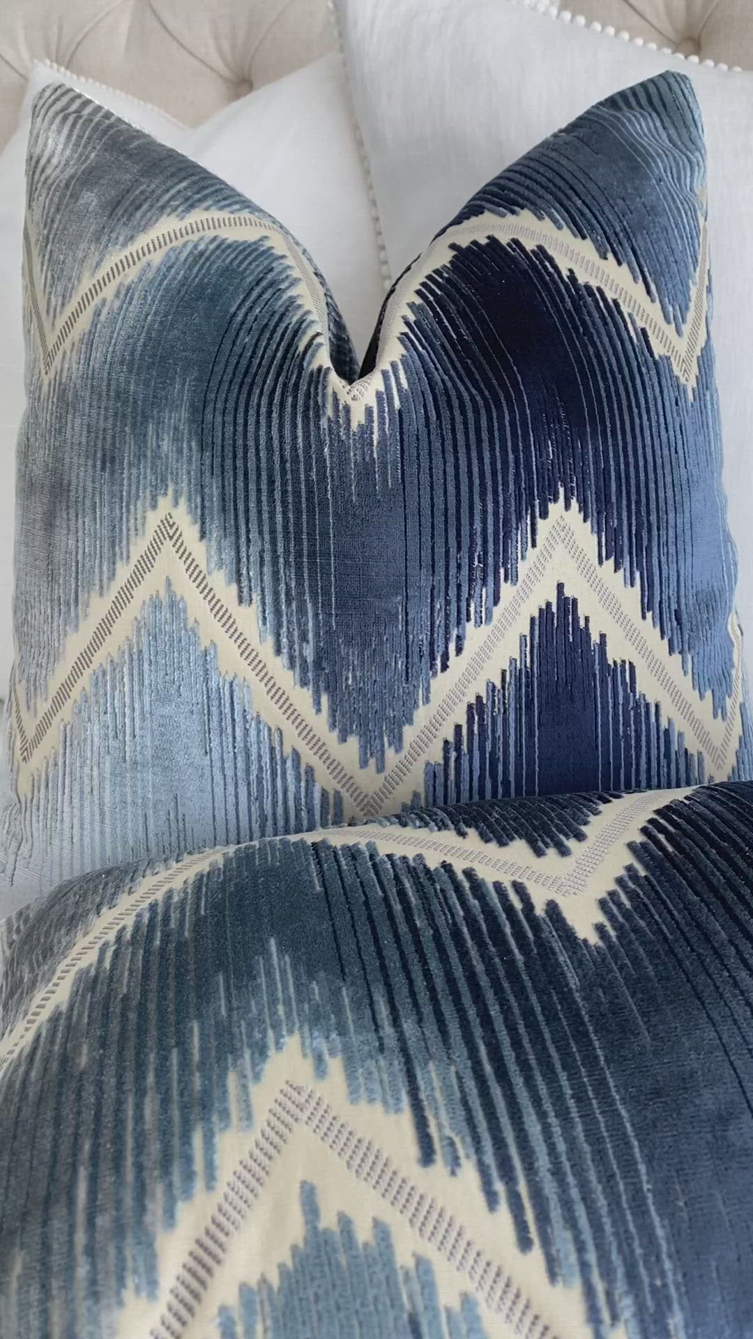 Shock Wave Velvet Midnight Pillow Cover