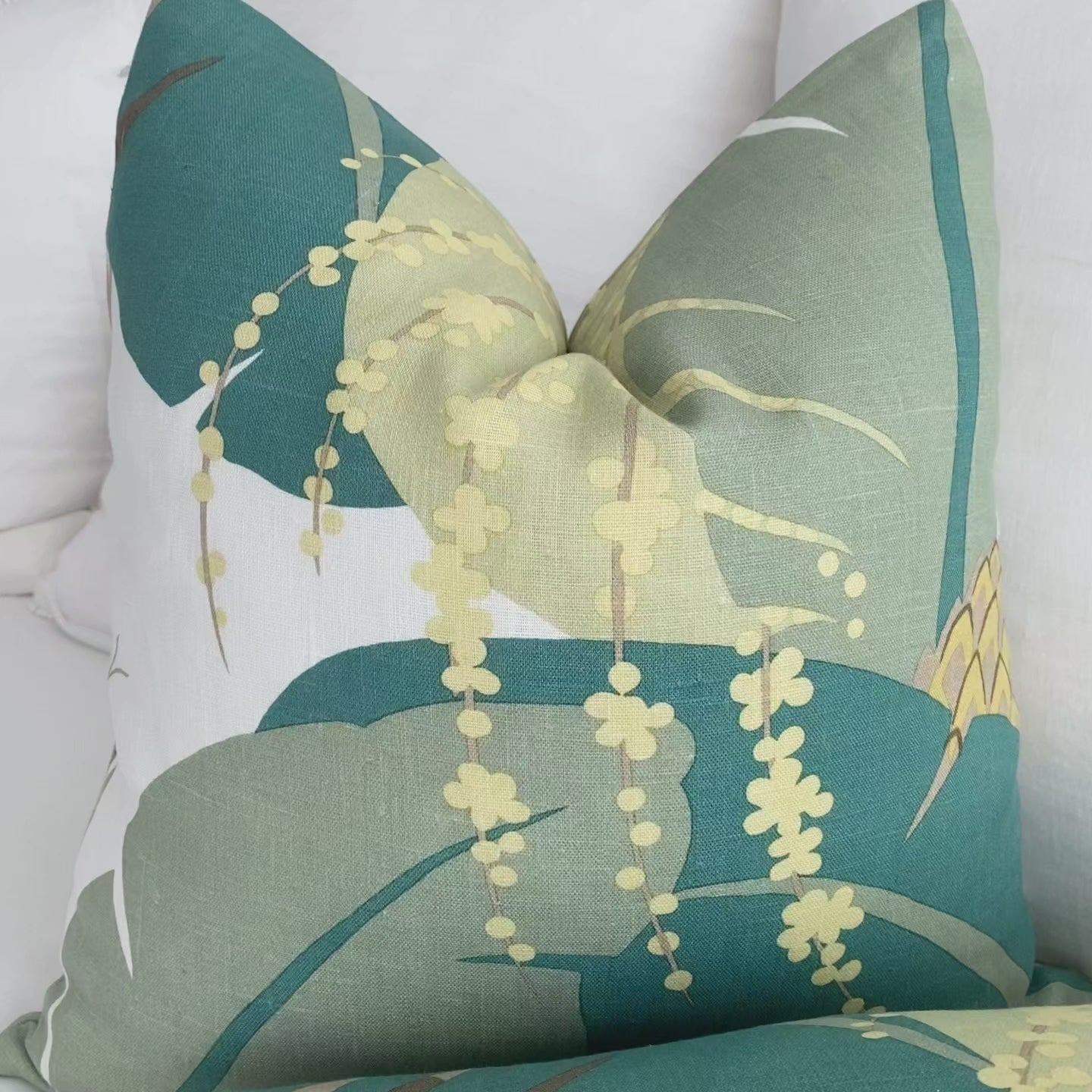 Schumacher Ananas Palm Pineapple Designer Luxury Decorative Throw Pillow Cover Product Video