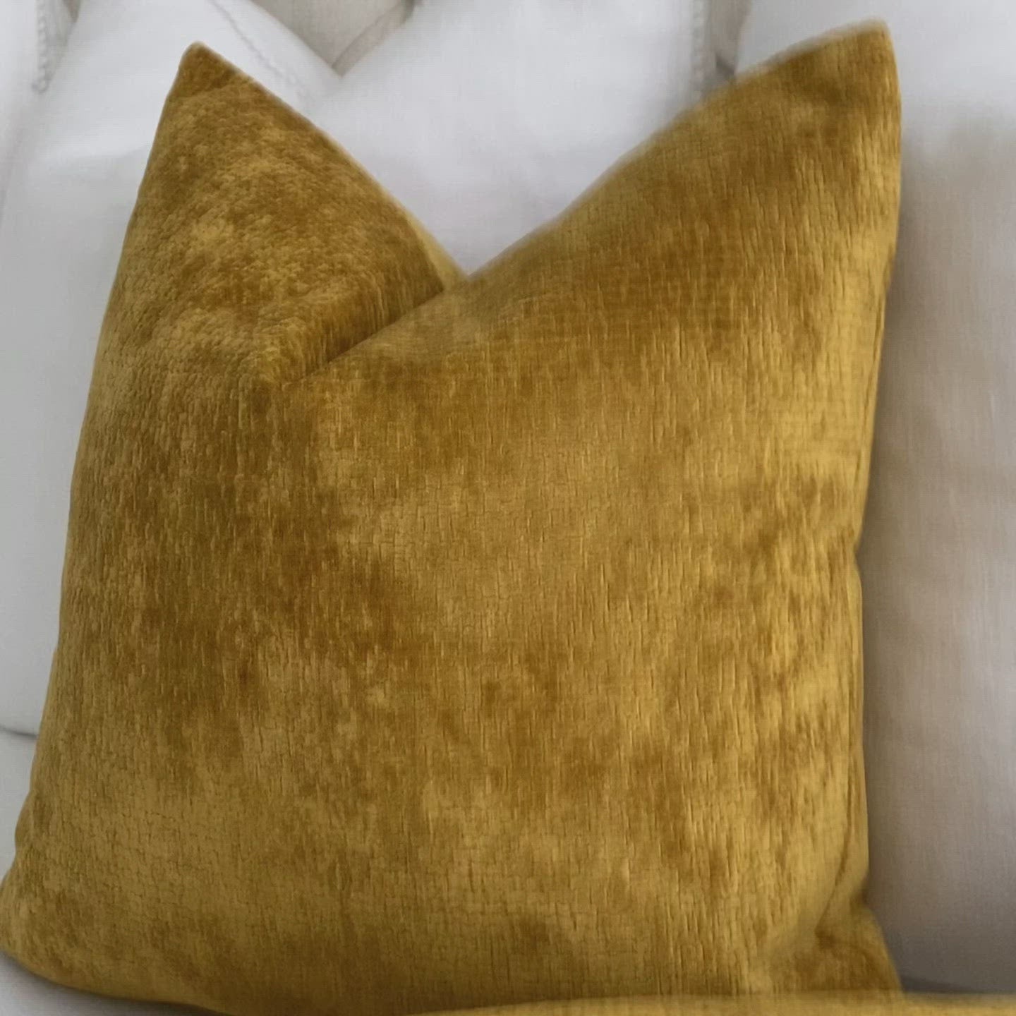 Kelly Wearstler Lee Jofa Rebus Glint Gold Textured Velvet Designer Throw Pillow Cover Product Video