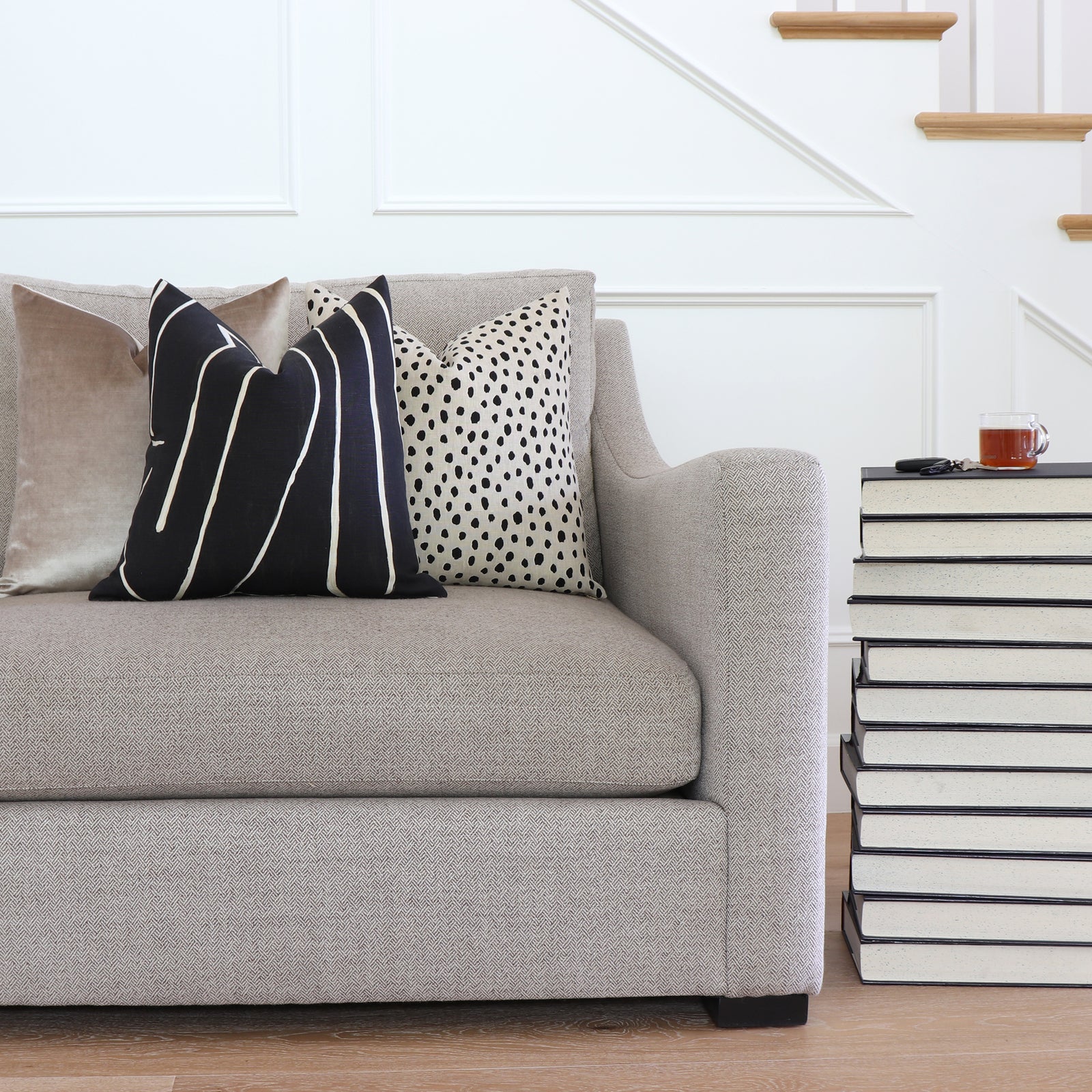 Kelly Wearstler Graffito Onyx Throw Pillow Cover with Pillow Set