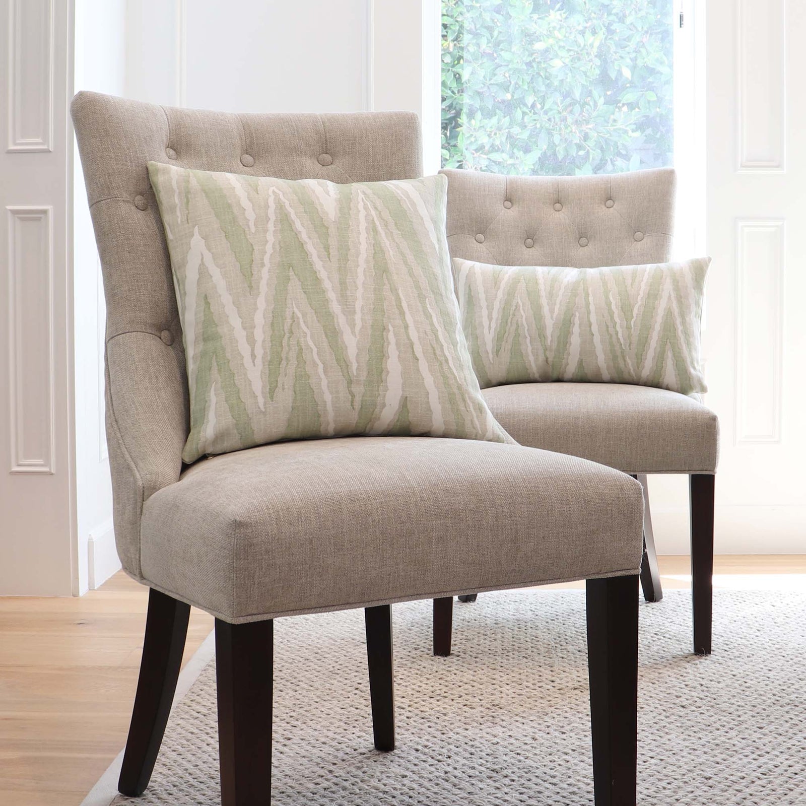 Thibaut Anna French Highland Peak Green Printed Chevron Linen Decorative Throw Pillow Cover